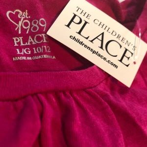 Item- long sleeve fuchsia Tee, BRAND-The children place, size 10/12